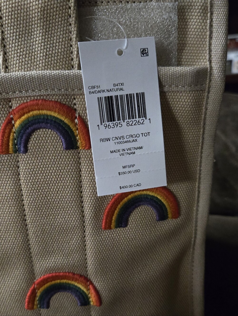Brand New Coach Rainbow Cargo Tote - Picture 6 of 6